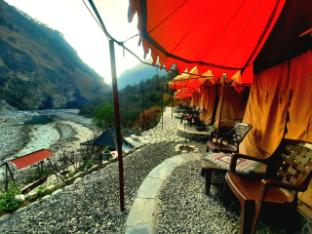ronak happy stay river side camping