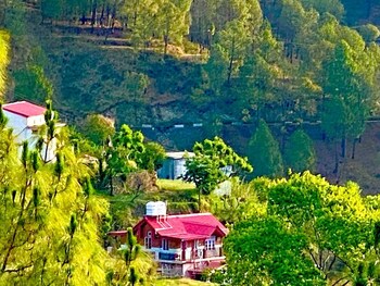 Shanti Kunj Home Stay,,2 star