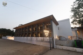 countryside resort murti
