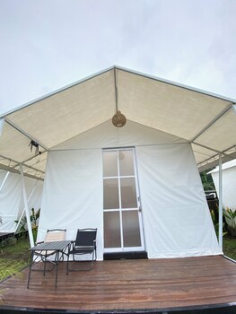 Ohara Glamping,,2 star