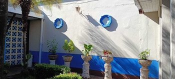 hostal harvest house