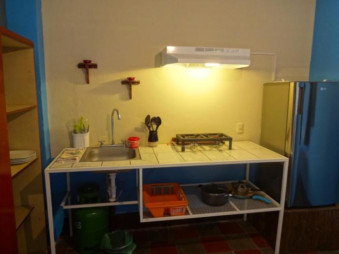 hostal harvest house