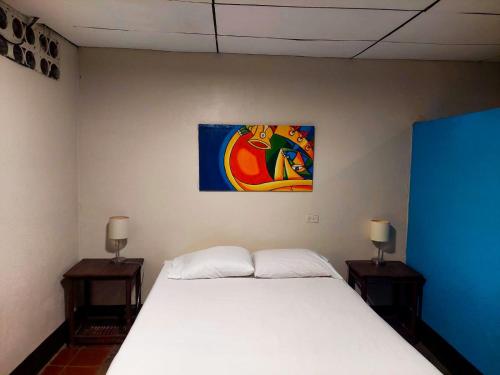 hostal harvest house