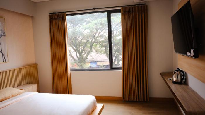 miracle hotel cianjur