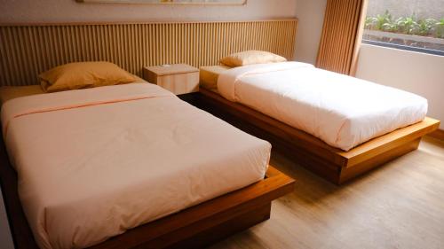 miracle hotel cianjur