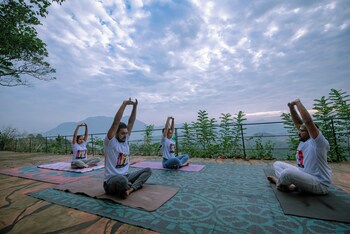 rocksana fortress yoga and retreat