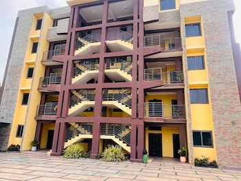 stay easy apartment and conference centre