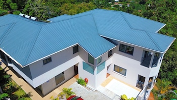 sren self catering apartment