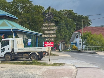 sren self catering apartment