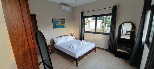 sren self catering apartment