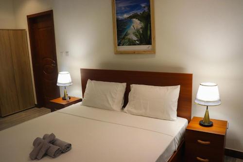 sren self catering apartment