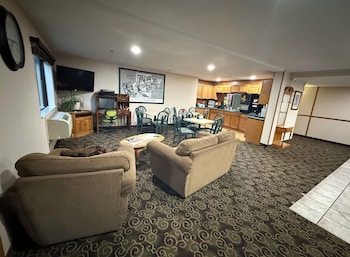 Dodgeville Inn And Suites,,3 star