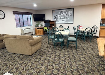 Dodgeville Inn And Suites,,3 star