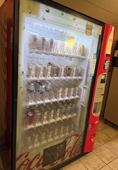dodgeville inn and suites