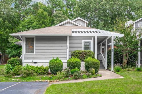 the cozy cottage 10 min from unc