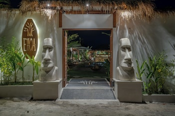 ehoa nyanyi beach boutique hotel