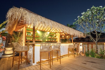 Ehoa Nyanyi Beach Boutique Hotel,,4 star