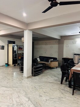 abhi ganga homestay