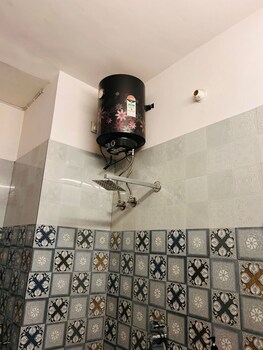 abhi ganga homestay