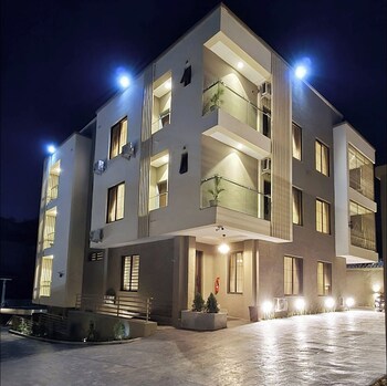 sgi apartment