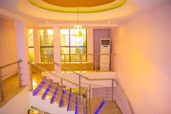 sgi apartment