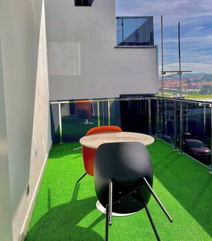 sgi apartment