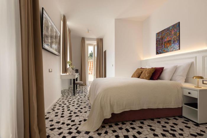 heritage hotel lucia