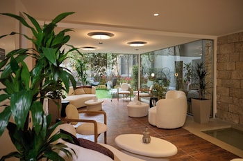 Zeus Piraeus Grand,,0 star