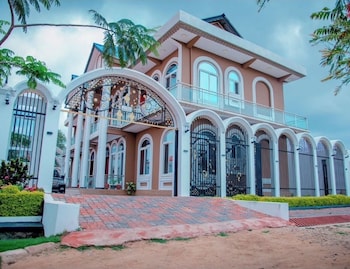 Pera Imperial Hotel,,3 star