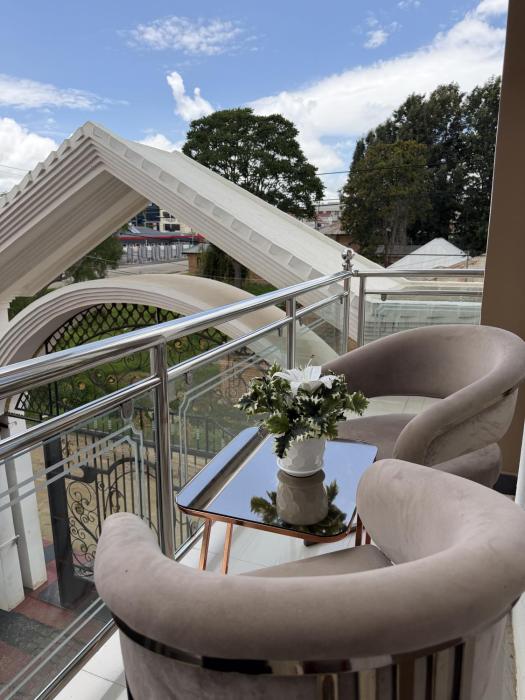 pera imperial hotel