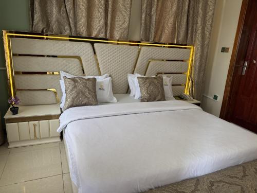 pera imperial hotel