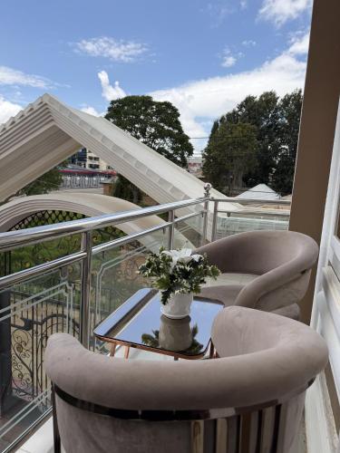 pera imperial hotel