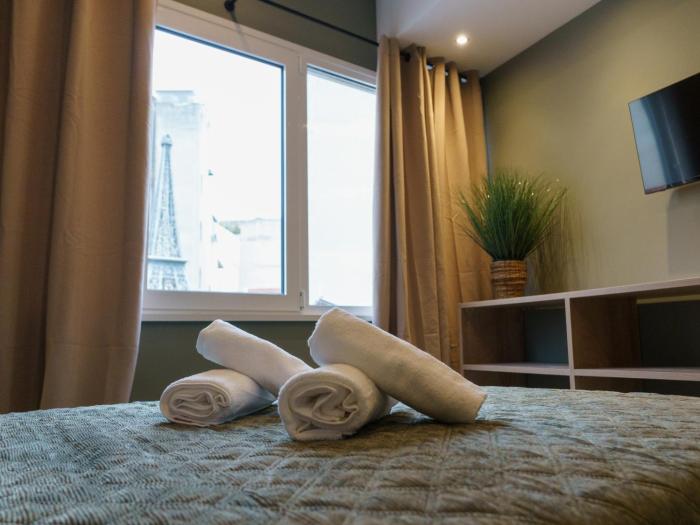 ernest suites psiri