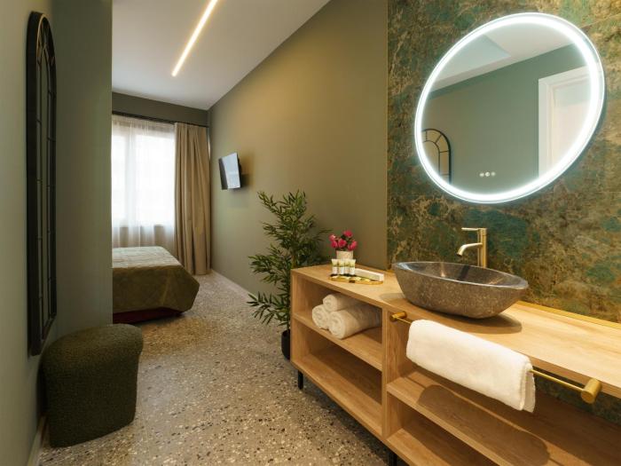 ernest suites psiri