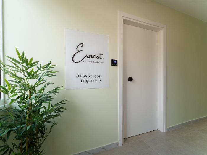 ernest suites psiri