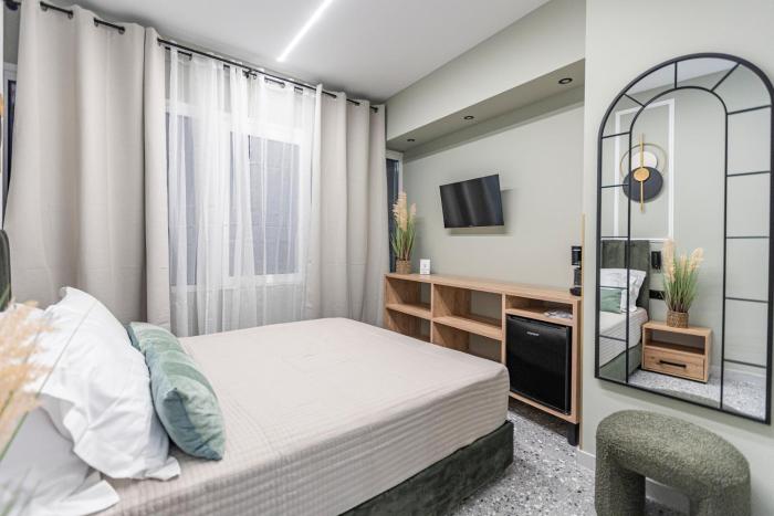 ernest suites psiri
