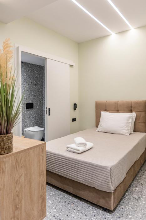 ernest suites psiri