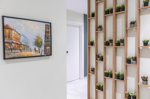 ernest suites psiri