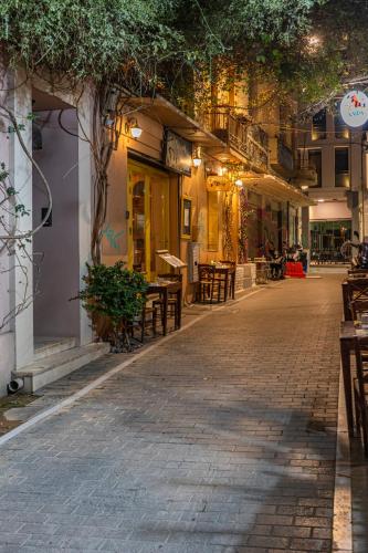 ernest suites psiri