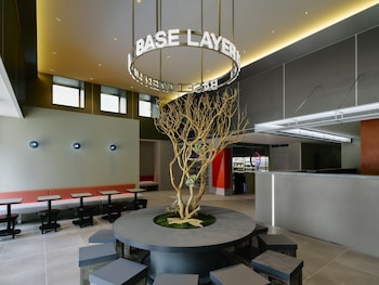 Base Layer Hotel Fukuoka,,2 star