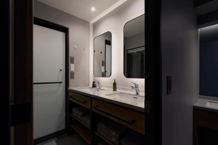 base layer hotel fukuoka