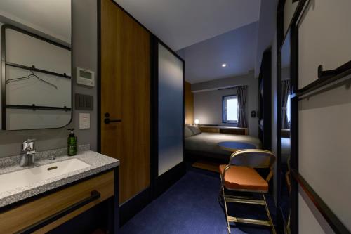 base layer hotel fukuoka