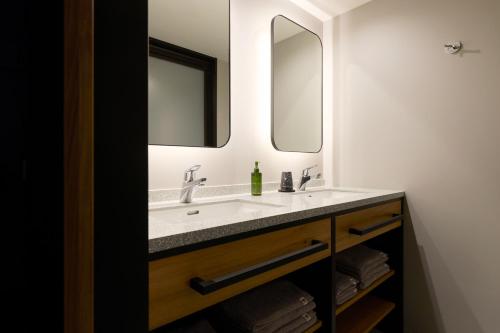 base layer hotel fukuoka