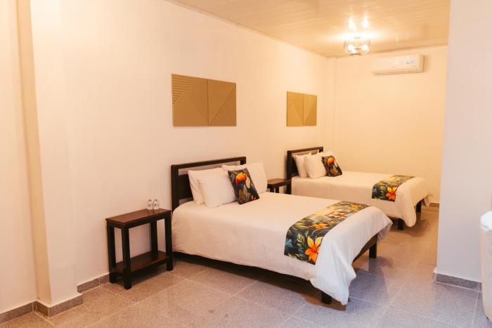 hotel plaza los tucanes