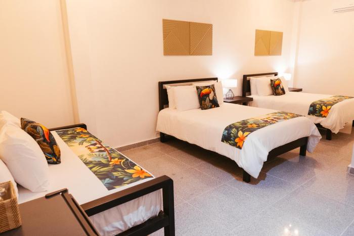 hotel plaza los tucanes