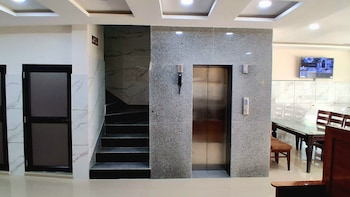 hotel the orchid plaza