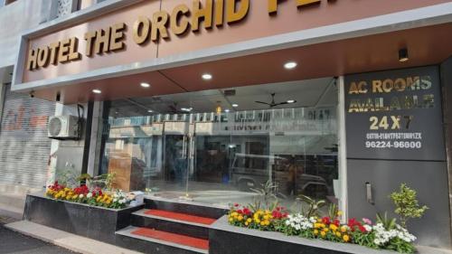 hotel the orchid plaza