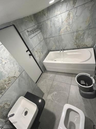 hotel shivaalay