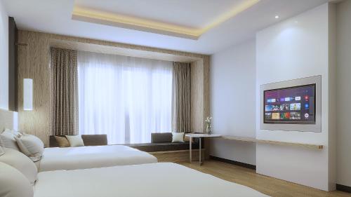 grand swiss belhotel harbour bay