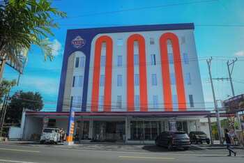 nadya hotel